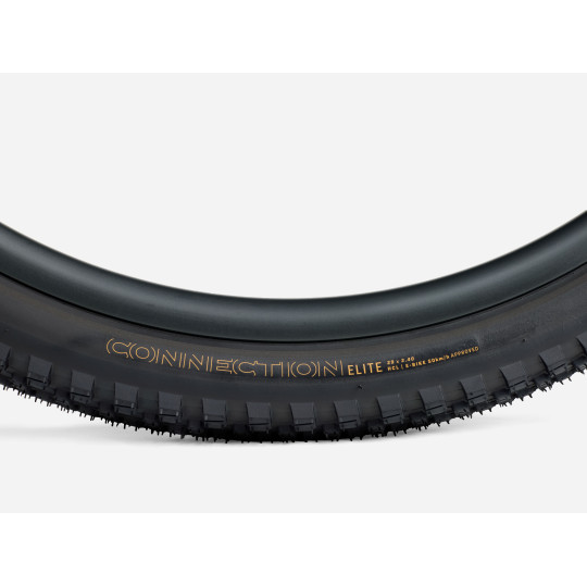 Opona BONTRAGER Opona z elementami odblaskowymi Bontrager Connection Elite